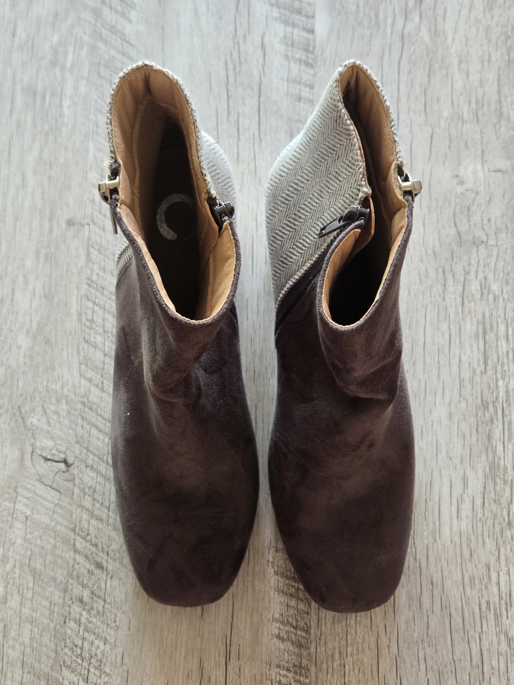 Women's Two-Tone Grey/Cream Ankle Boots